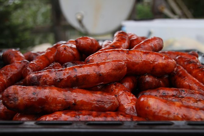 Marbella Food Tour: Tapas, Drinks and Delights with a Local - Entering Marbella on Foot, With Tapas Doing the Talking