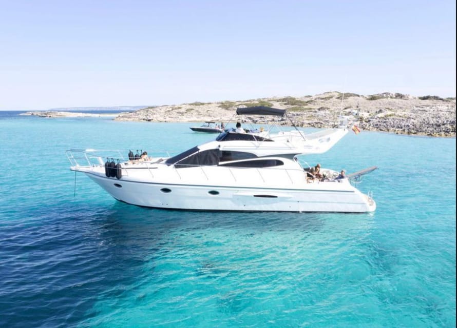 Marbella: Private Cruise in Yacht - Drinks and Snacks: Included Enough to Feel Like a Real Treat