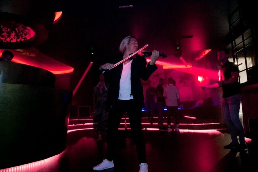 Marbella: Puerto Banus Night Life Walking Tour - Price and value: what you get for $147 per person