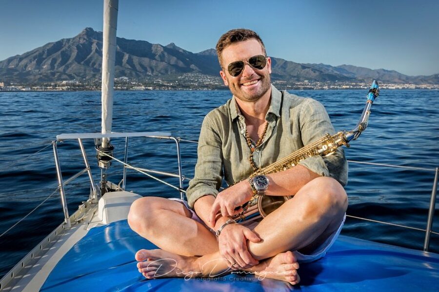 Marbella: Sunset Luxury Sailing Cruise in Puerto Banús - Who should book this sunset sailing cruise