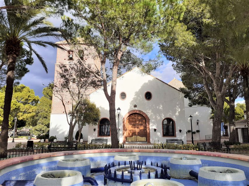 Mijas: Group walking tour - The Mediterranean View Moment, and How to Time Your Photos