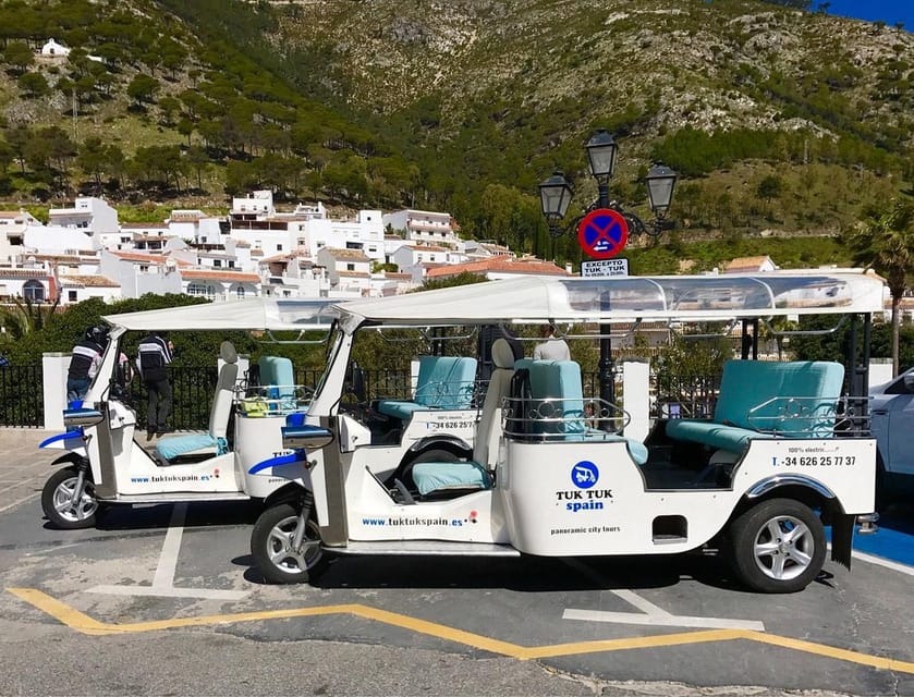 Mijas: Panoramic city tour with an electric Tuk Tuk - Start at the Monumento al pastor de Mijas, then orient fast