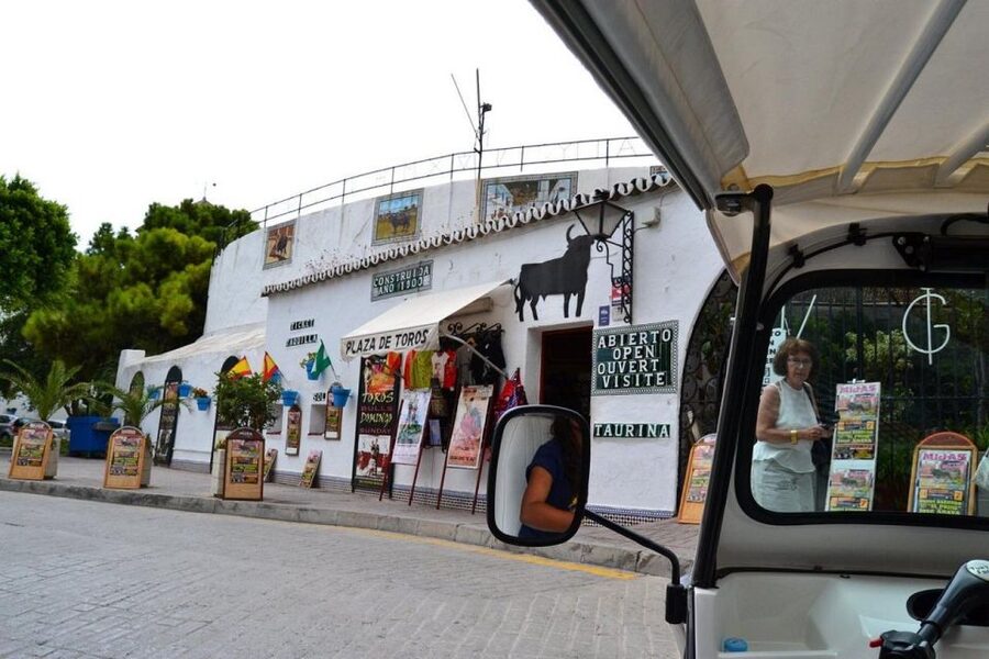 Mijas: Panoramic city tour with an electric Tuk Tuk - Who this tour suits best in Mijas Pueblo