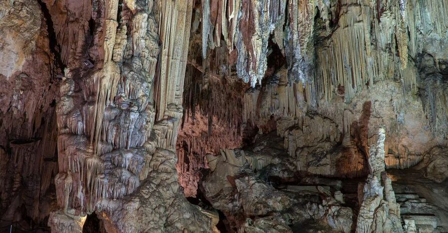 Nerja: Caves of Nerja Entry Ticket with Audio Guide - 360º VR Room: A First-Person Look at Life 35,000 Years Ago