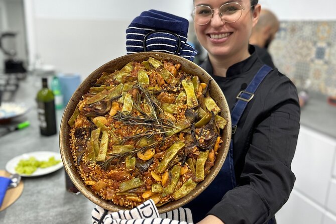 Paella and Sangria Workshop in Malaga - Valencian paella: the rice lessons you will remember