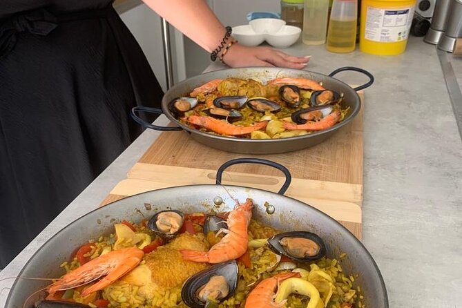 Paella class - What You Actually Learn: The Tricks That Make It Taste Right