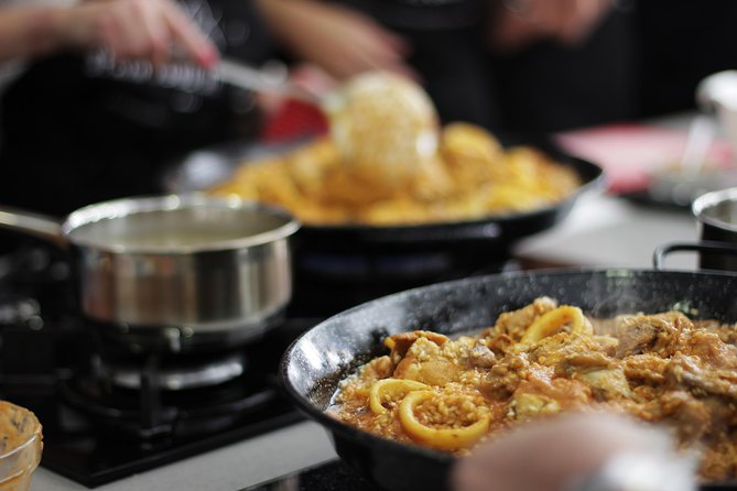 Paella Cooking Class in Malaga - Key things you will notice right away