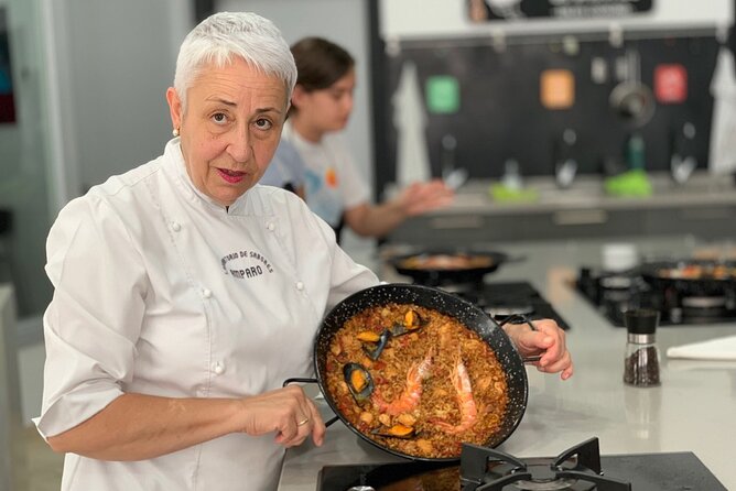 Paella Cooking Class in Malaga - How to make the most of your class day (without stress)