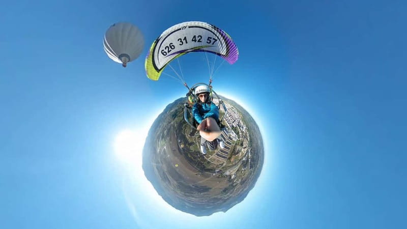 Paramotoring in Ronda (Malaga), near Marbella - The 15-minute flight: a fast intro over Ronda’s old town