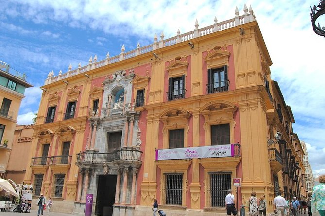 Picasso roots Private Walking Tour in Central Malaga - Stop 4: The church where Picasso was baptised, and where parents married
