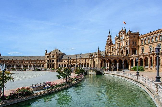 Private 12-Hour Tour to Sevilla from Malaga with Hotel pick up - Plaza de España: the short, free break that helps you reset