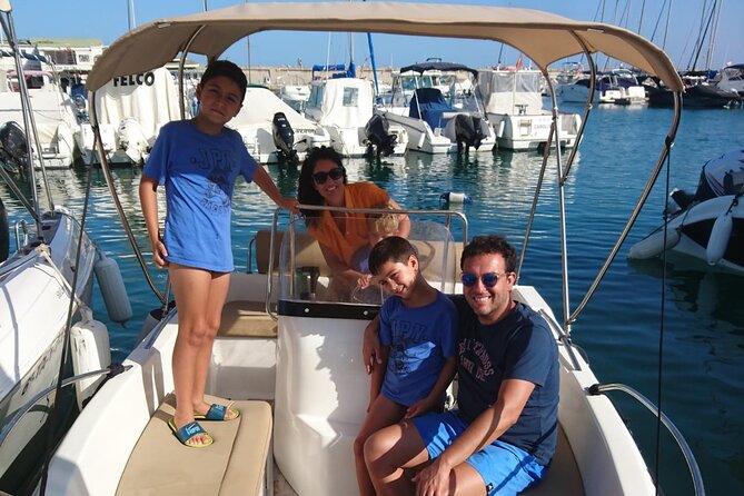 Private boat rental without title dolphin watching - Swim Stops and Sunset Cruising: Comfortable Relaxation You Control