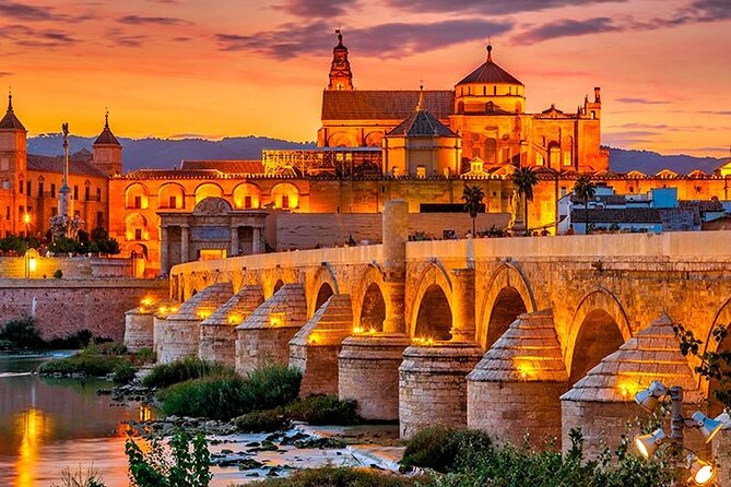 Private Cordoba & Seville Tour with a Finale Horse Carriage Ride - The Cordoba to Seville drive, plus lunch time that keeps your day humane