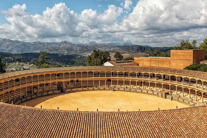 Private Day Trip to Ronda from Malaga with Driver-Guide - New Bridge and gorge viewpoints, how to get the best perspective