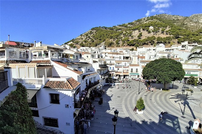 Private tour in Mijas with hotel or shore pickup on Costa del Sol - Mijas Pueblo free time, plus donkey rides and small-ticket add-ons