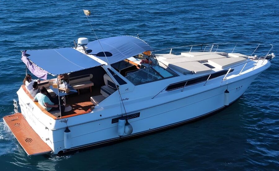 PUERTO BANUS: YACHT RENTAL FOR GROUP 2H - Key highlights before you go