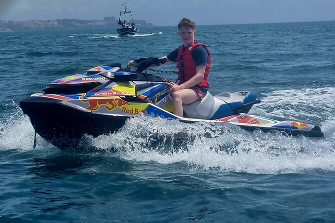Rent Jetski - Who This Jet Ski Ride Suits Best (and who should think twice)