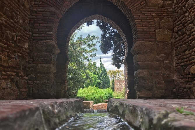 Roman Theatre and Alcazaba of Málaga Tour - Price and value: what $26.43 buys you in the real world
