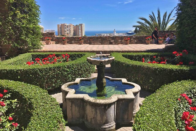 Roman Theatre and Alcazaba of Málaga Tour - Teatro Romano de Málaga: why this 1st-century stage is so memorable