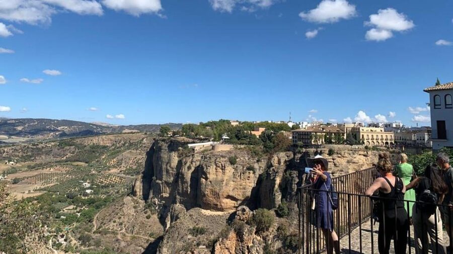 Ronda from la Costa del Sol - Puente Nuevo across El Tajo: what to watch for on the New Bridge