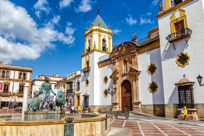 Ronda Old Town Walking Tour with Audioguide on Your Smartphone - Moorish-era stops in one walk: Arab Baths, Minaret, and royal sites