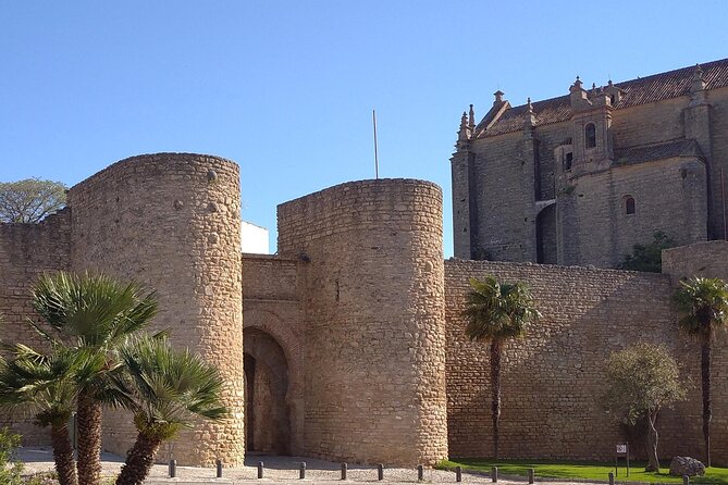 Ronda Self-Guided Audio Tour with Andalucia Travel Expert - Puente Nuevo and its bridge-museum story