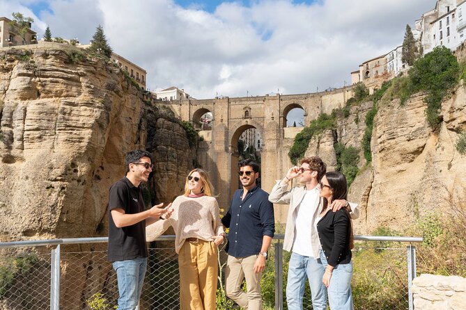 Ronda, Setenil and Sevilla Small Group Tour from Malaga - Ronda and Puente Nuevo, Where Two Halves Feel Like One Story