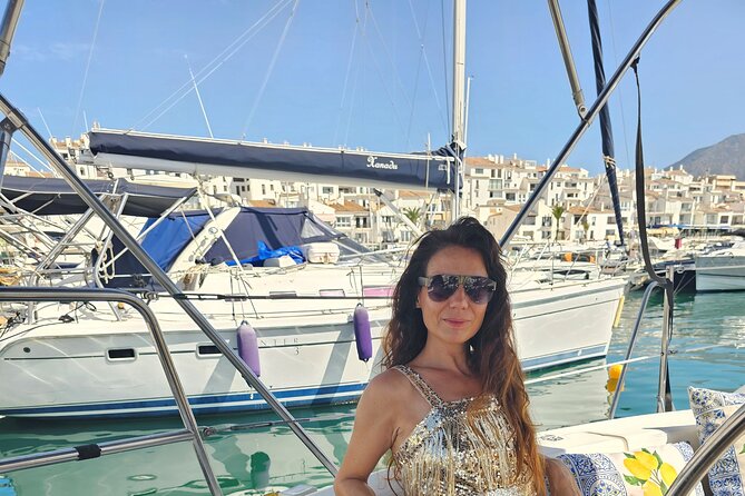 Shared Sailboat Experience Feel nature with dolphins - Onboard vibe and the captain: calm sailing, not a talk show