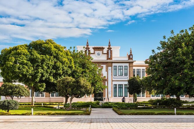 Skip-The-Line Access to Colección del Museo Ruso in Malaga - Key things you will notice right away