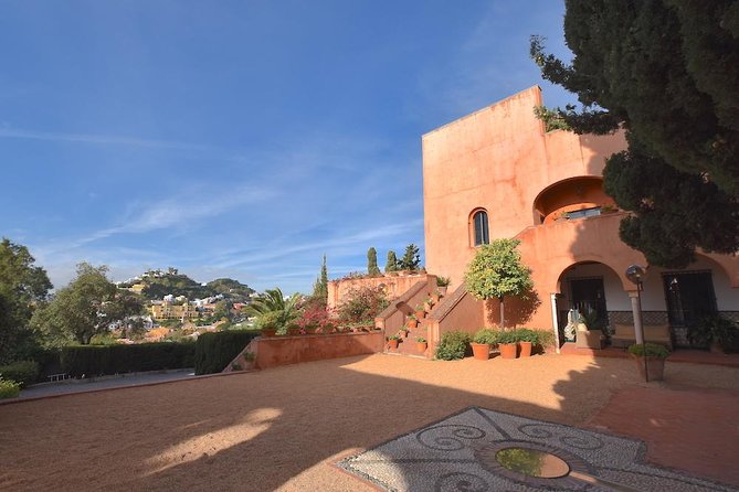Spanish Civil War Private Walking Tour in Malaga - Stop 2: The Official College of Architects villa and class you can see