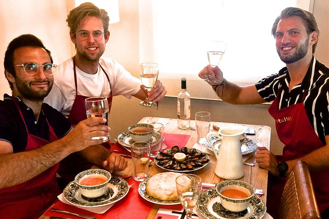 Spanish Food Lessons: Paella and More - Andalusian gazpacho: the cold start that teaches flavor balance