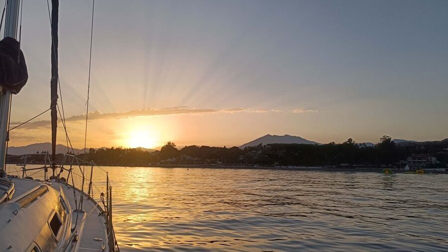 Sunset Sailing in Private Sailboat Puerto Banus Marbella - Puerto Banús at sunset, from the waterline