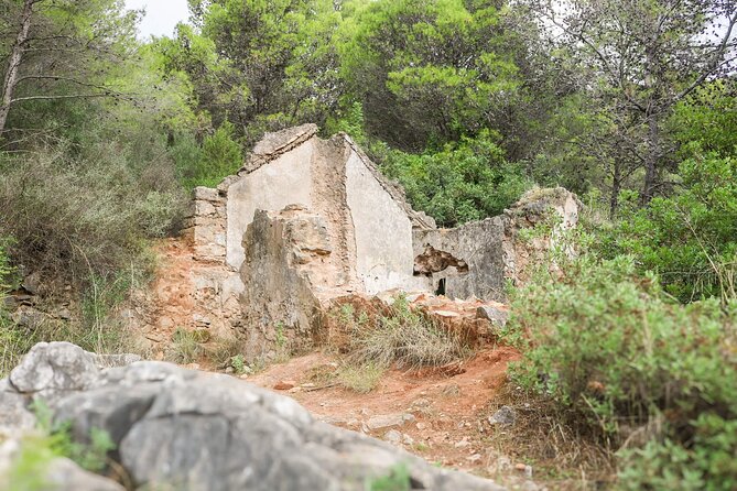 The Monks Trail: Mountain Hiking Adventure In Marbella - Ermita de Los Monjes Ruins: The 30-Minute History Stop With Mountain Silence