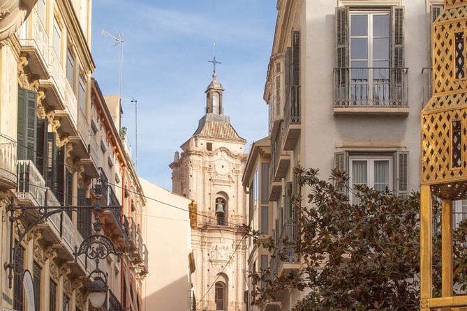 Tour around the Central Market of Malaga - Entering Malaga through the Central Market and the streets around it
