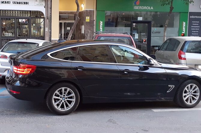 Transfer from Malaga airport to malaga city,marbella,banus,etc - Comfort and privacy on a short, air-conditioned ride