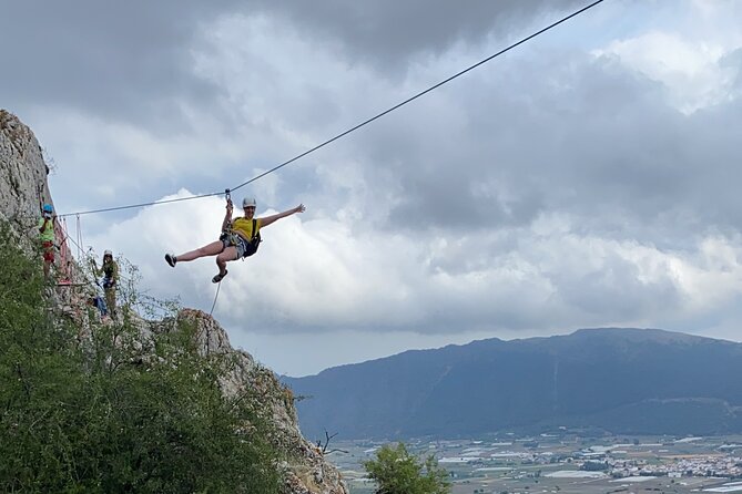 Via Ferrata & Zip Line Zafarraya - Zafarraya via ferrata and zip lines: what you’re really doing for 4 hours