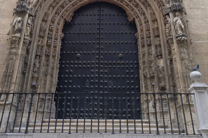 Walk through the old Malaga medina - Pace, guide style, and why small groups help